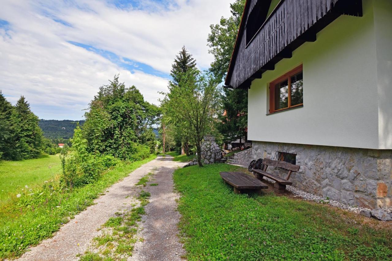 Forest House Villa Vrhnika Exterior foto
